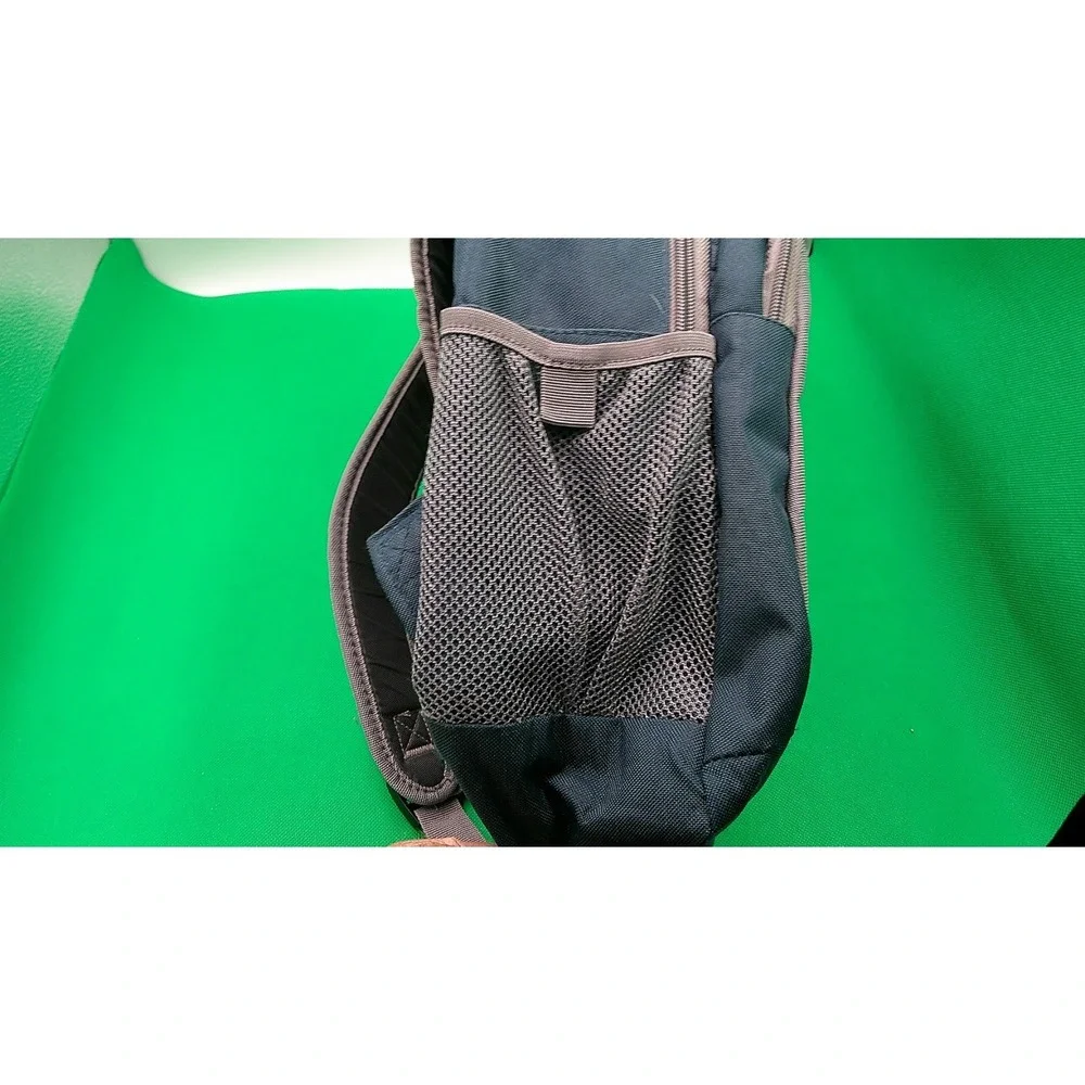 Embark Green Black Hiking Backpack Polyester Padded Mesh Side Pockets 17x13